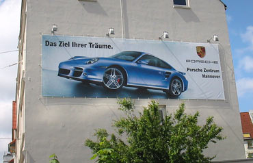 Porsche Zentrum Hannover Bannerwerbung Fassadenwerbung